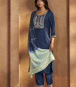 Blue embroidered cotton blend straight kurta with dupatta