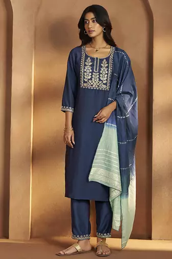 Blue embroidered cotton blend straight kurta with dupatta