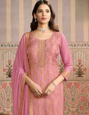 Pink viscose lotus simmer suit with jacquard  2