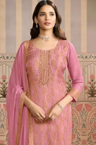 Pink viscose lotus simmer suit with jacquard 