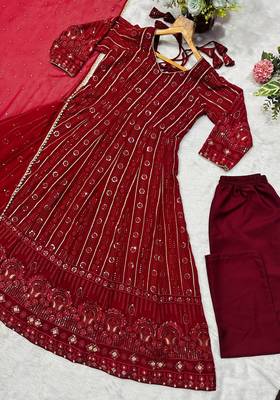 red faux blooming sequins zari embroidered gown with pant and dupatta 4