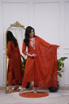 rust chanderi silk kurta pant set with dupatta 5