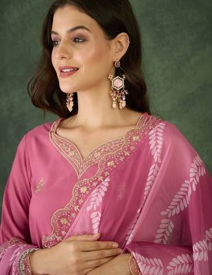 pink rayon embroidered kurta set with organza dupatta 2