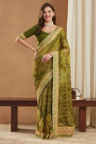 bandhej mose chiffon saree with banglori art silk blouse