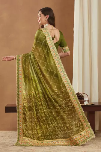 bandhej mose chiffon saree with banglori art silk blouse