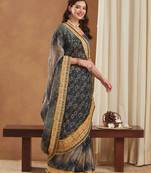 bandhej mose chiffon saree with banglori art silk blouse