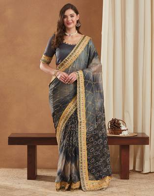 bandhej mose chiffon saree with banglori art silk blouse 3