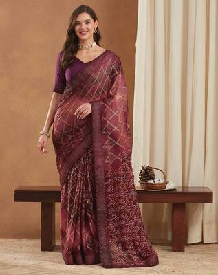 bandhej mose chiffon saree with swarovski border and banglori art silk blouse 3