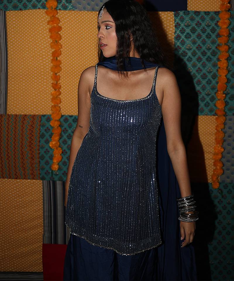 Blue embroidered crepe kurta set with dupatta