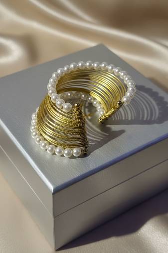 Mess wire pearl stone gold-plated daily wear adjustable cuff bangle bracelet