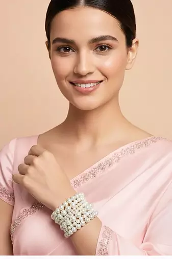 Layered adjustable aaa pearl bracelet with rhodium-plated wire