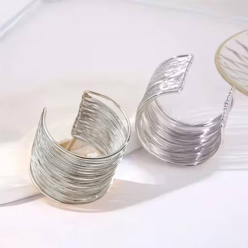 Rhodium-plated adjustable cuff bracelet kada