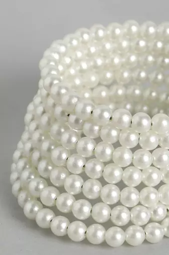 7-layered adjustable aaa pearl bracelet with rhodium-plated wire
