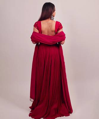 red embroidered silk lehenga set 4