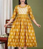 Women floral printed round neck pure cotton maternity dress