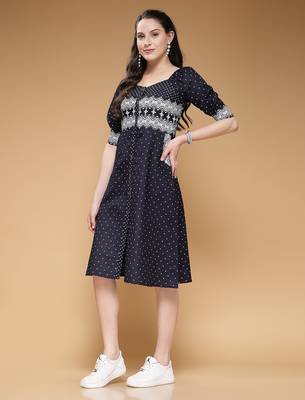 Women denim blue geometric print a-line dress 1