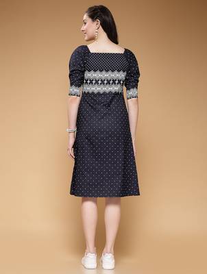Women denim blue geometric print a-line dress 2