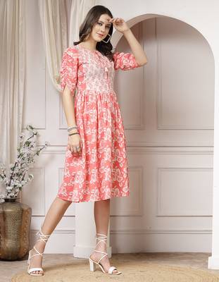 Women cotton peach floral print flared midi dress 4