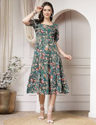 Women rayon green floral print flared dress 1