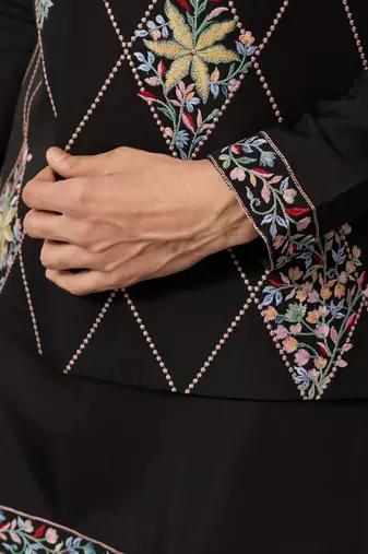 BLACK ART SILK PREMIUM THREAD WITH SEQUINS EMBROIDERED WORK WEDDING FESTIVAL PARTY WEAR STRAIGHT KURTA WITH JACKET