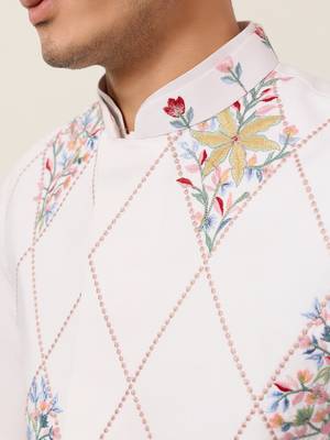 WHITE ART SILK PREMIUM THREAD WITH SEQUINS EMBROIDERED WORK WEDDING FESTIVAL PARTY WEAR STRAIGHT KURTA WITH JACKET 3