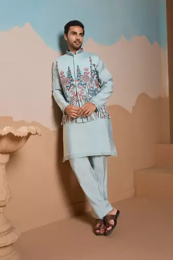PISTA GREEN SILK PREMIUM THREAD & SEQUINS EMBROIDERED WORK FESTIVAL PARTY WEAR STRAIGHT KURTA WITH JACKE AND PANT
