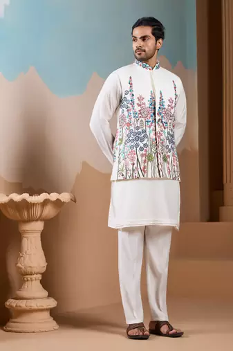 WHITE SILK PREMIUM THREAD & SEQUINS EMBROIDERED WORK WEDDING FESTIVAL PARTY WEAR STRAIGHT KURTA WITH JACKE AND PANT