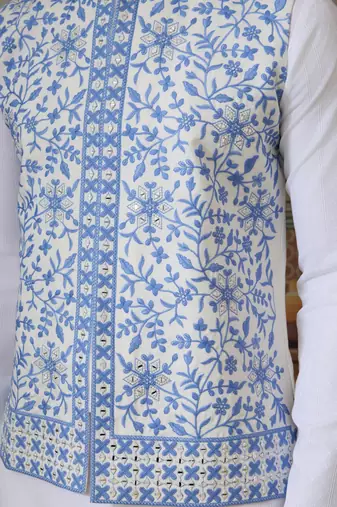 WHITE BLUE SILK REAL MIRROR WITH THREAD EMBROIDERED WORK WEDDING FESTIVAL PARTY WEAR STRAIGHT KURTA WITH JACKE AND PANT