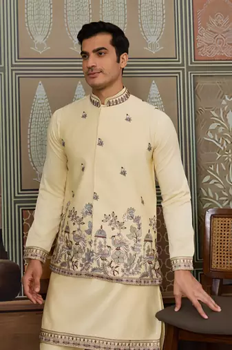 LIGHT YELLOW SILK PREMIUM THREAD & SEQUINS EMBROIDERED WORK FESTIVAL PARTY WEAR STRAIGHT KURTA WITH JACKE AND PANT