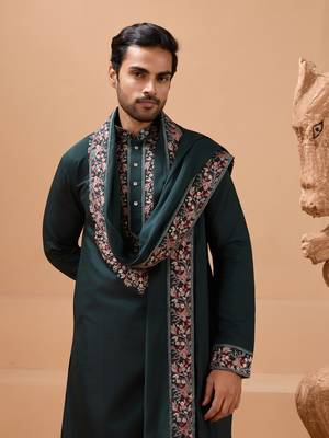 GREEN VISCOSE SILK THREAD & SEQUINS EMBROIDERED WORK FUNCTION FESTIVAL MARRIAGE PARTY WEAR STRAIGHT KURTA PANT DUPATTA 3