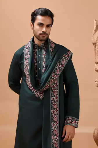 GREEN VISCOSE SILK THREAD & SEQUINS EMBROIDERED WORK FUNCTION FESTIVAL MARRIAGE PARTY WEAR STRAIGHT KURTA PANT DUPATTA