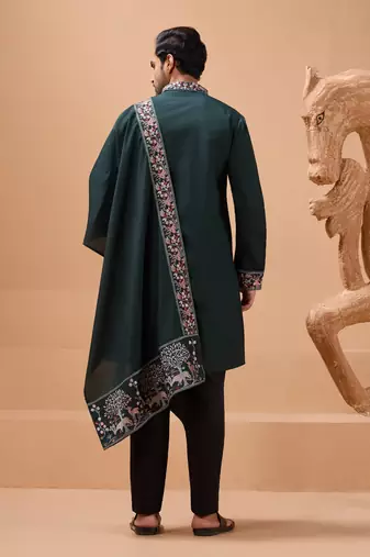 GREEN VISCOSE SILK THREAD & SEQUINS EMBROIDERED WORK FUNCTION FESTIVAL MARRIAGE PARTY WEAR STRAIGHT KURTA PANT DUPATTA