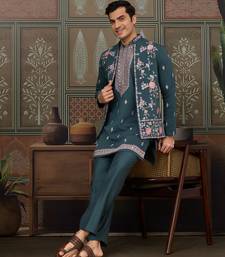 GREEN SILK PREMIUM THREAD & SEQUINS EMBROIDERED WORK WEDDING FESTIVAL PARTY WEAR STRAIGHT KURTA WITH JACKE AND PANT