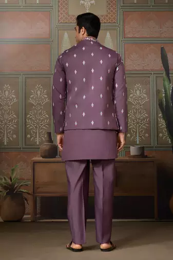 DUSTY PURPLE SILK PREMIUM THREAD & SEQUINS EMBROIDERED WORK FESTIVAL PARTY WEAR STRAIGHT KURTA WITH JACKE AND PANT