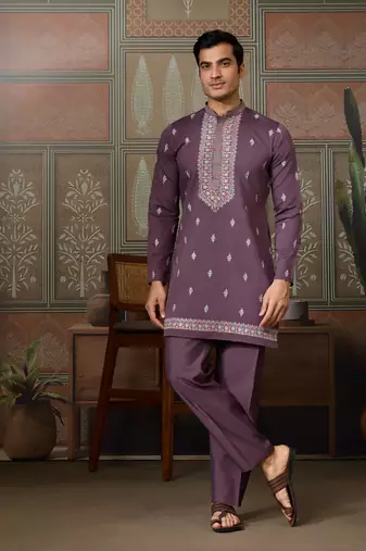 DUSTY PURPLE SILK PREMIUM THREAD & SEQUINS EMBROIDERED WORK FESTIVAL PARTY WEAR STRAIGHT KURTA WITH JACKE AND PANT