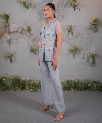 Blue embroidered organza co ord set 3