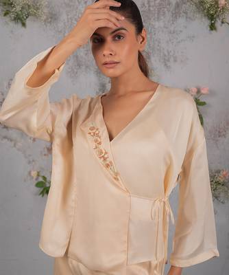 Beige embroidered organza co ord set 3