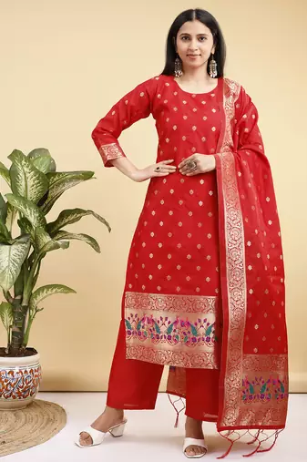 Readymade red color pure banarasi silk top pent dupatta set