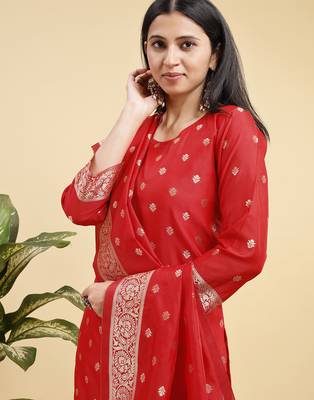 Readymade red color pure banarasi silk blend top pent dupatta set 4