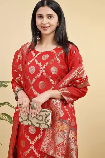 Readymade red color pure banarasi silk blend top pent dupatta set
