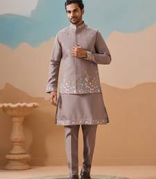 GREY VISCOSE SILK THREAD WITH SEQUINS EMBROIDERED WORK WEDDING FESTIVAL PARTY WEAR STRAIGHT KURTA WITH JACKET