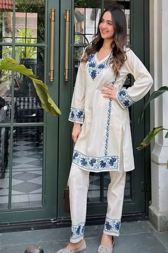 White Floral embroidered v neck   cotton co-ord set