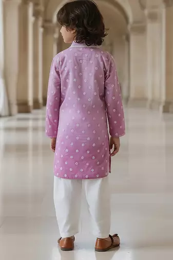 Purple embroidered chanderi kurta pyjama