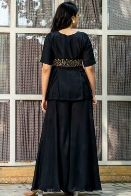 Black maslin hand work kurta and sharara set 4