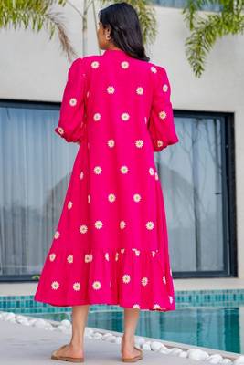 Pink cotton embroidered dress 4