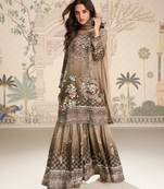 can be altered from 38 to 44