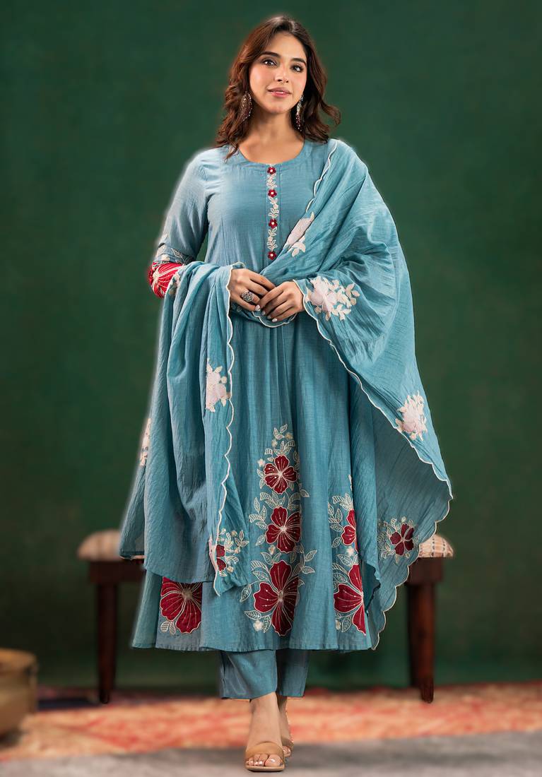 Sky blue chanderi silk embroidered kurta pant dupatta