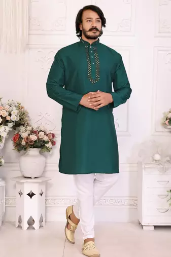 Green silk straight kurta with nack mirror work