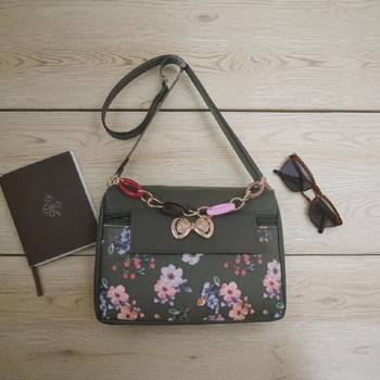 Floral Sling Bag for Women Stylish Chain Strap Crossbody Handbag 1