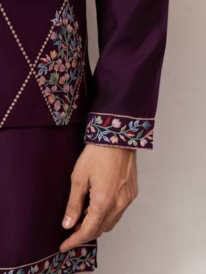 PURPLE ART SILK PREMIUM THREAD WITH SEQUINS EMBROIDERED WORK WEDDING FESTIVAL PARTY WEAR STRAIGHT KURTA WITH JACKET 9